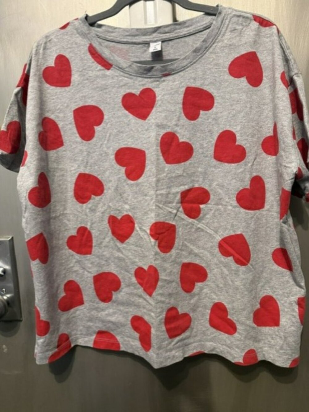 Heart Pajama / Loungewear 2-piece Set – Medium / Large - NWOT - Picture 9 of 16